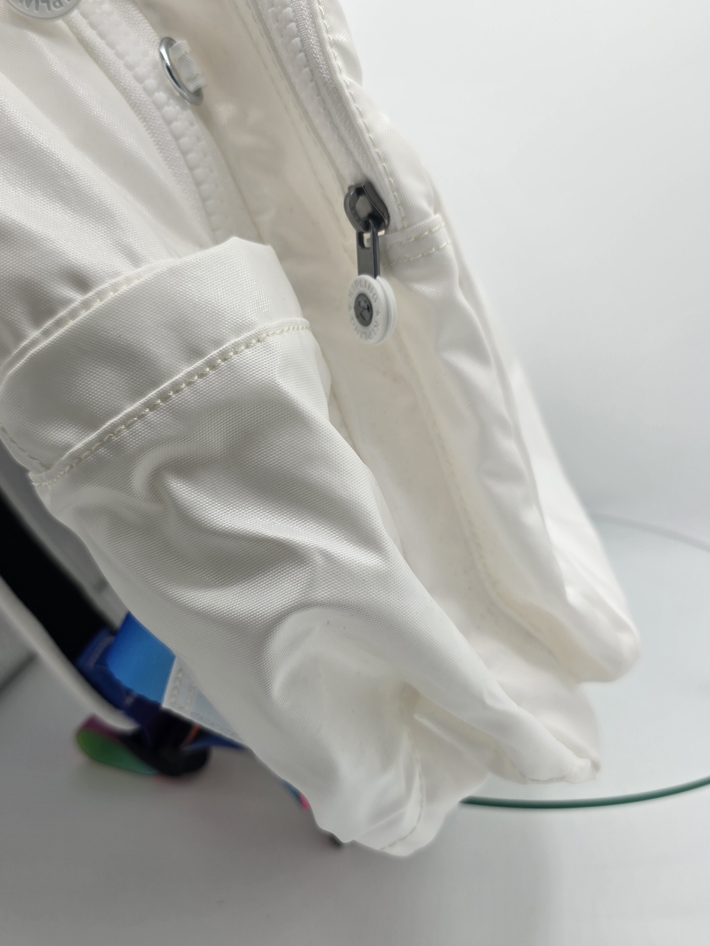 NWT Kipling White Backpack Rainbow Handle and Logo Trim School Hiking Laptop - Picture 6 of 6